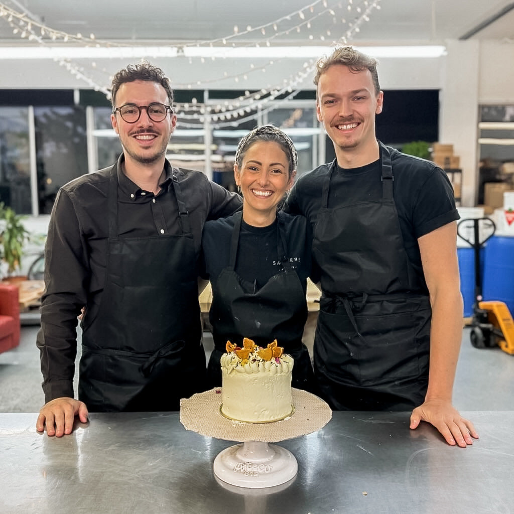 Pastry class *Cake for November-matcha, passion fruit and white chocolate*